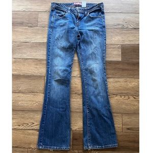 Levi's 518 Jeans
